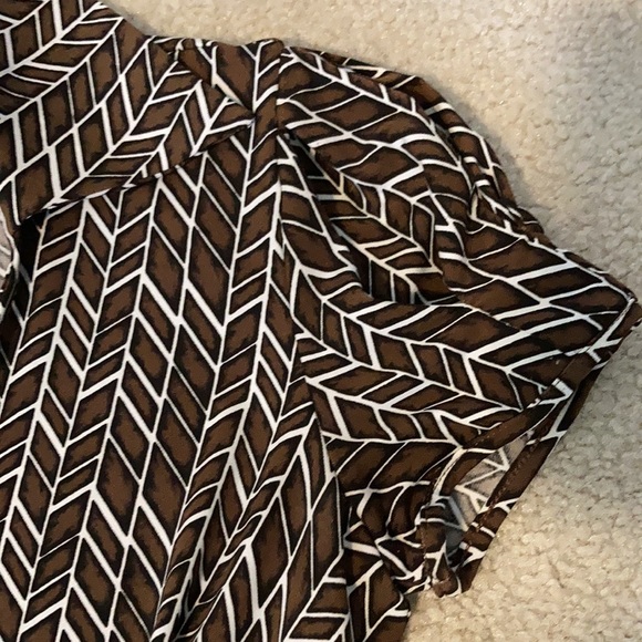 BCBG MAXAZRIA Wrap Dress Size XXS - Picture 5 of 11